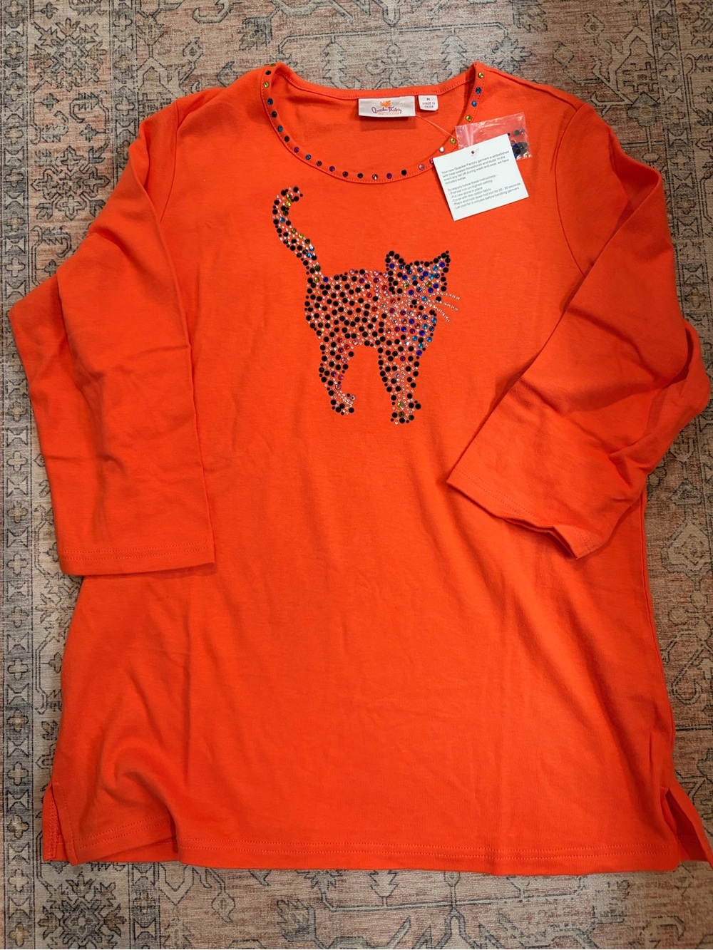 NWT Quacker Factory Cat Rhinestone Top